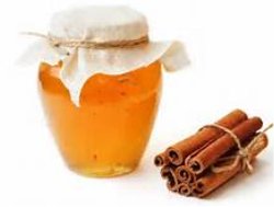 IMMUNE SYSTEM: Daily use of honey and cinnamon powder strengthens the immune system and protects the body from bacterial and viral attacks. Scientists have found that honey has various vitamins and iron in large amounts. Constant use of Honey strengthens the white blood corpuscles (where DNA is contained) to fight bacterial and viral diseases.<br /> 