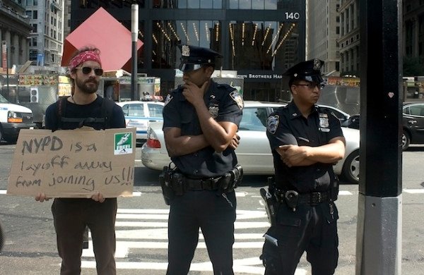 Over 100 NYPD Officers Refuse to Work in Support of Occupy Wall Street Movement | in5d Alternative News | in5d.com |
